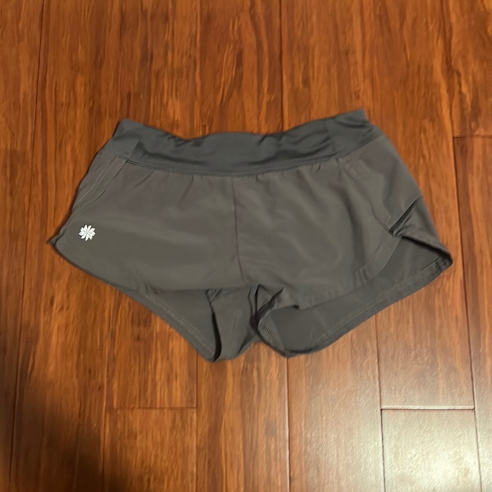 Athlete Girl gray shorts